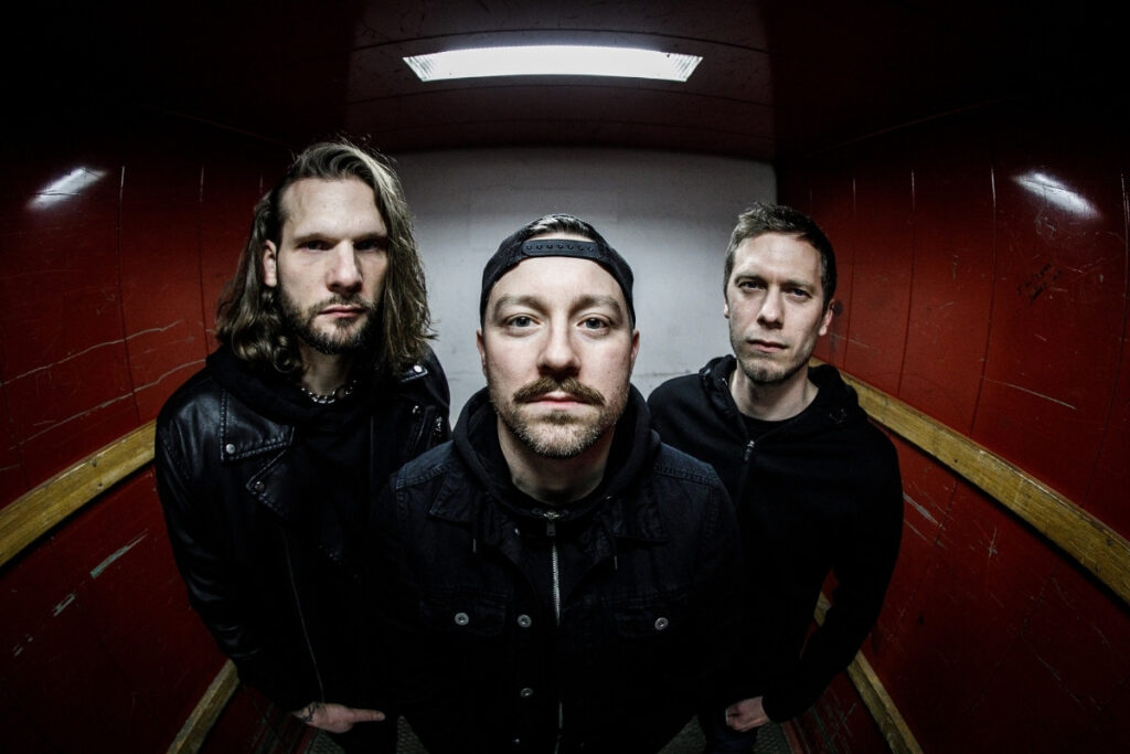 Header_FR_SkeletonPit