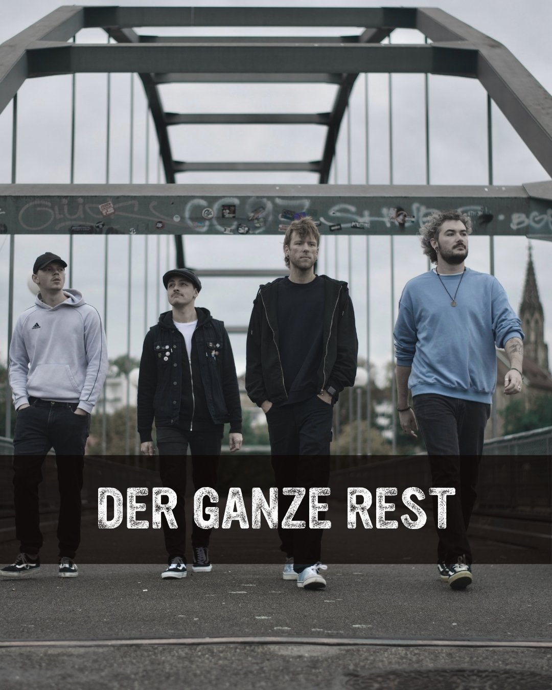 Instagram Beitragsbild der Band Der Ganze Rest, mit Bandname im Bild