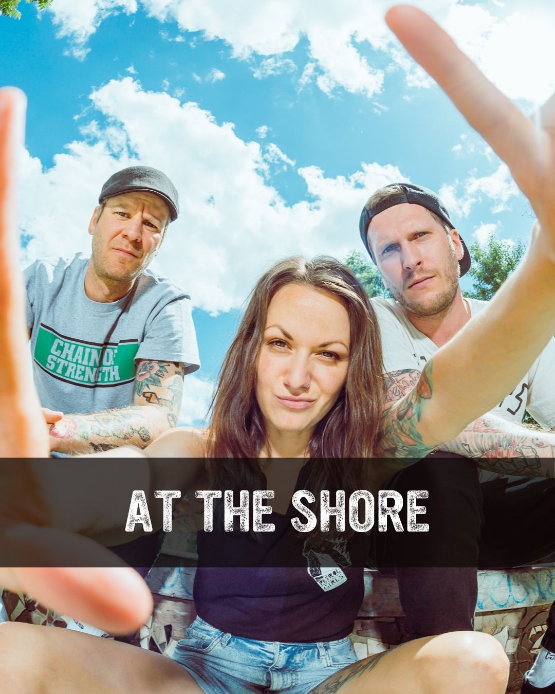 4_Kachel_SO_AtTheShore